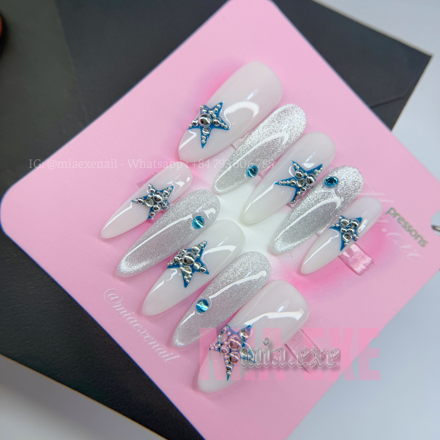 Press on Nails | Silver Cat Eye with 3D Star & Bead Accents, Daily Nail Style, Almond Shape, Medium Length Luxury Handmade Fake Nails