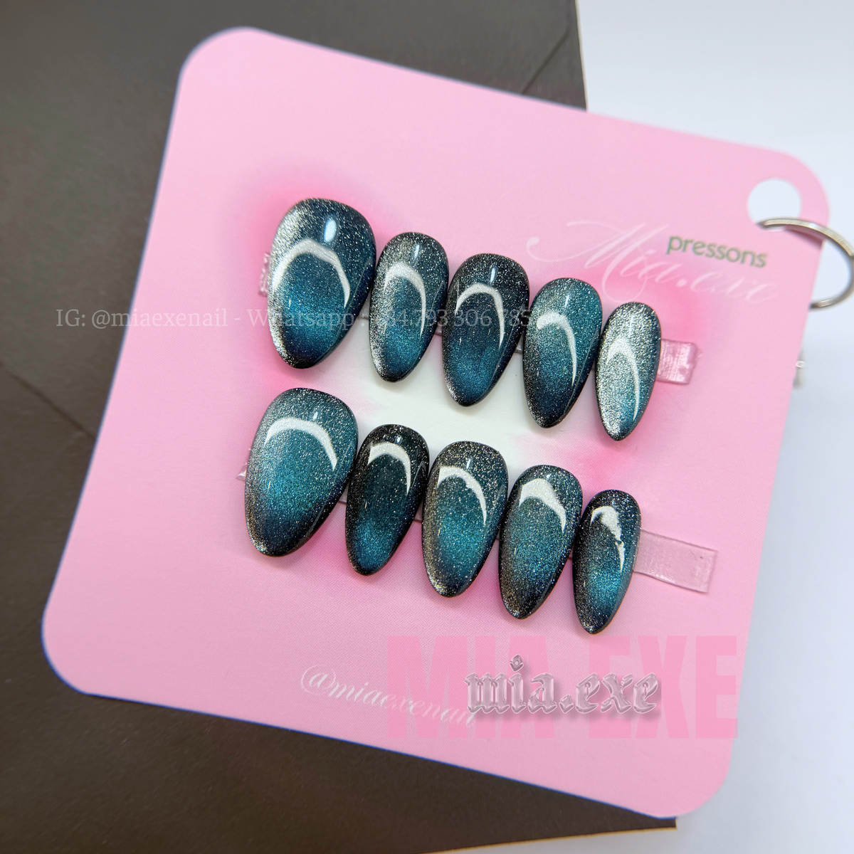 Press on Nails | Teal & Dark Blue Cat Eye with Glowing Arch Line, Daily Nail Style, Almond Shape, Medium Length Luxury Handmade Fake Nails