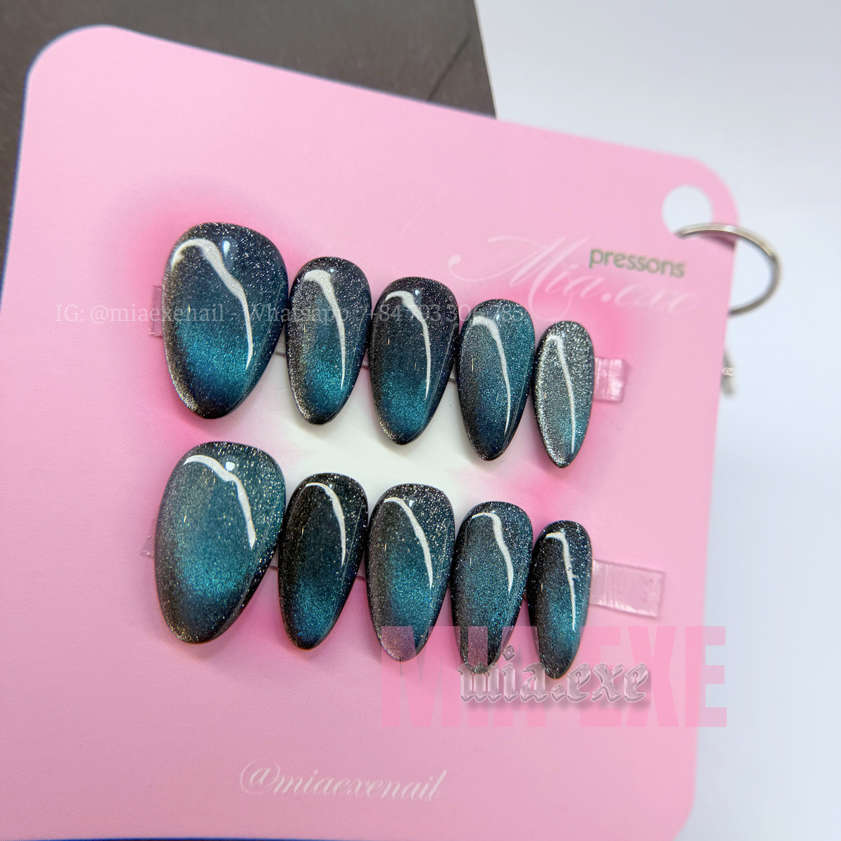 Press on Nails | Teal & Dark Blue Cat Eye with Glowing Arch Line, Daily Nail Style, Almond Shape, Medium Length Luxury Handmade Fake Nails