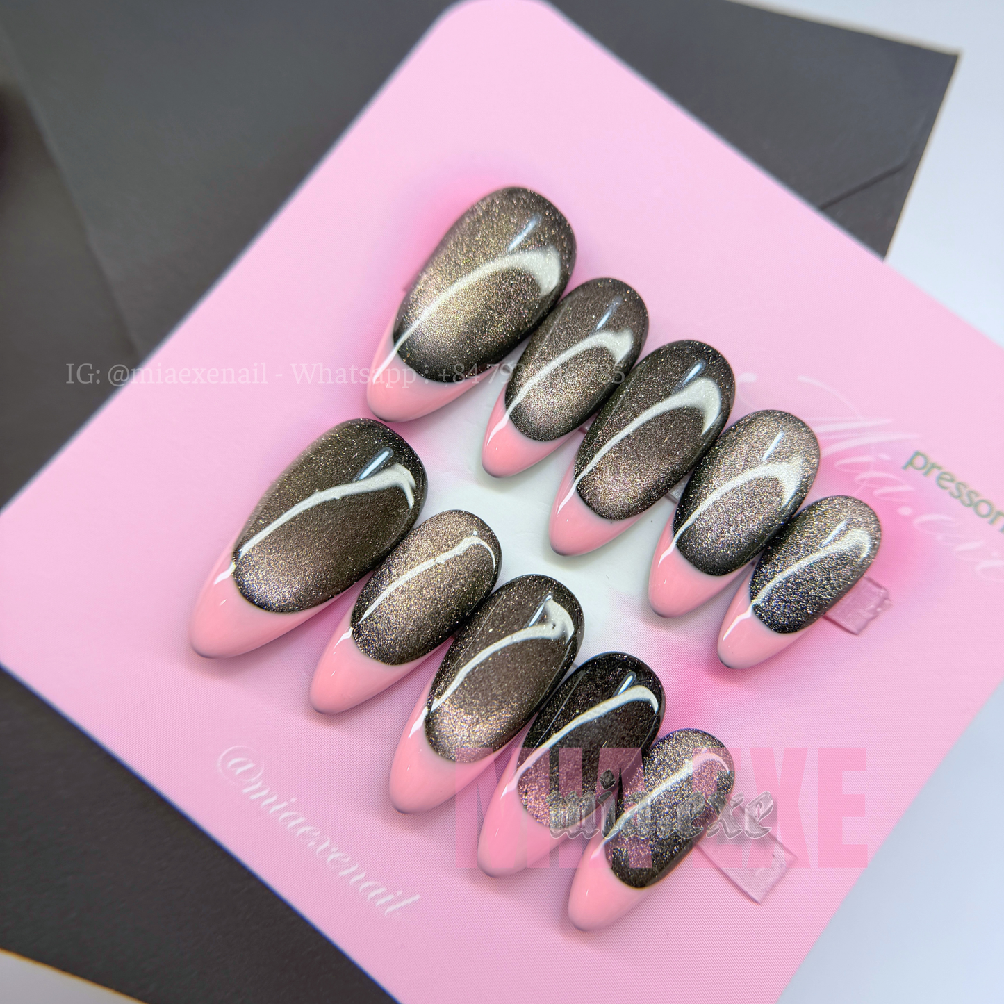 Press on Nails | Dark Cat Eye French Tip, Daily Nail Style, Almond Shape, Medium Length Luxury Handmade Fake Nails