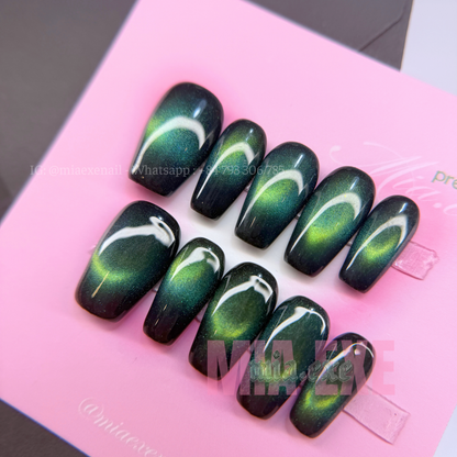 Press on Nails | Emerald Green Cat Eye, Daily Nail Style, Square/Coffin Shape, Short Length Luxury Handmade Fake Nails
