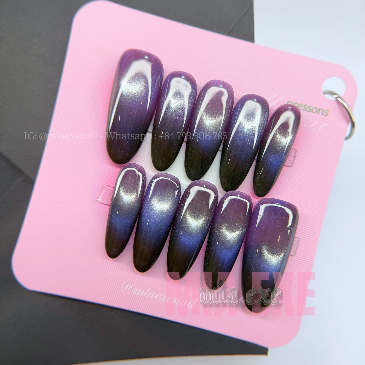 Press on Nails | Purple Ombre Cat Eye with Glowing Arch Line, Daily Nail Style, Almond Shape, Medium Length Luxury Handmade Fake Nails