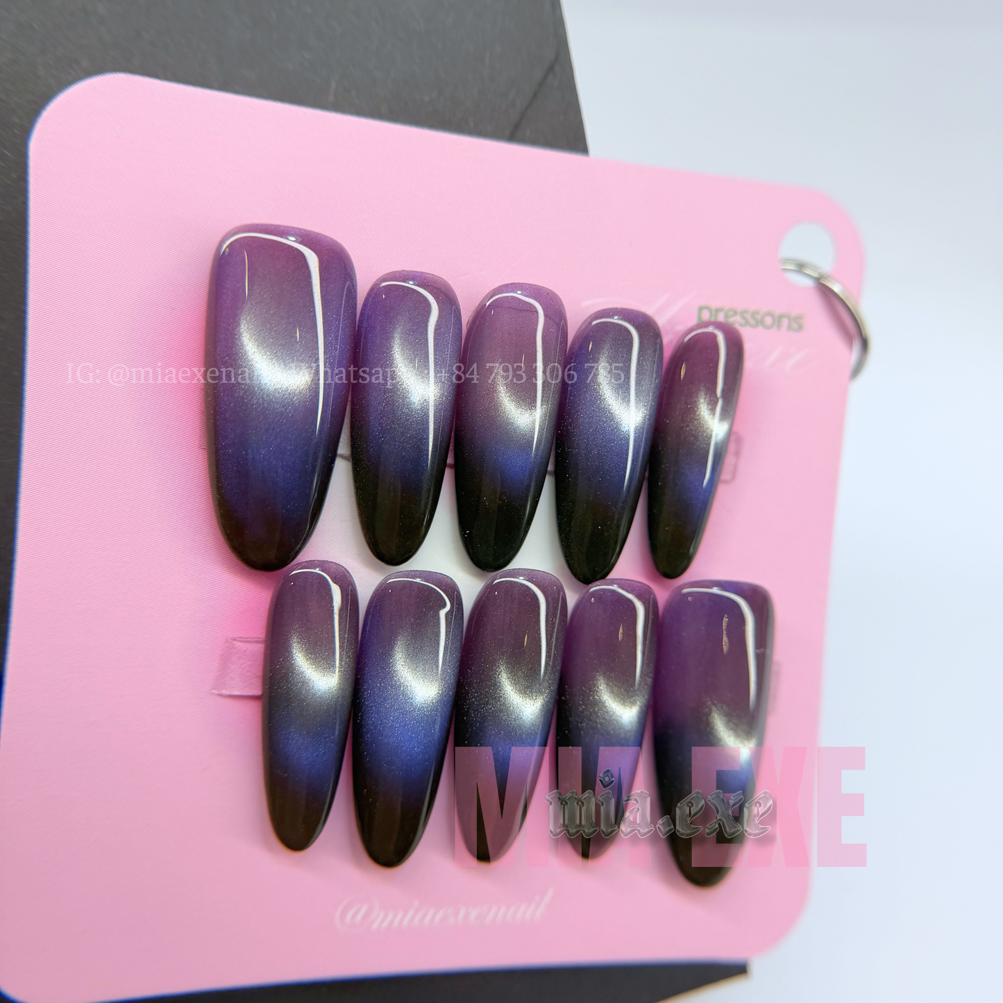 Press on Nails | Purple Ombre Cat Eye with Glowing Arch Line, Daily Nail Style, Almond Shape, Medium Length Luxury Handmade Fake Nails