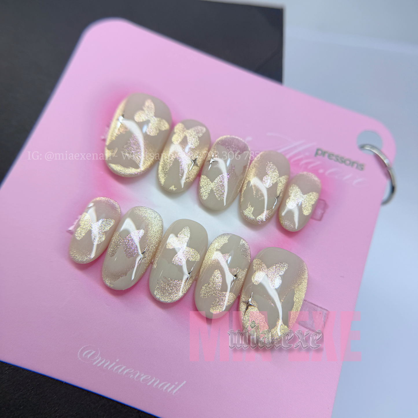 Press on Nails | Shimmering Cat Eye with Butterfly Accent, Daily Nail Style, Almond Shape, Medium Length Luxury Handmade Fake Nails