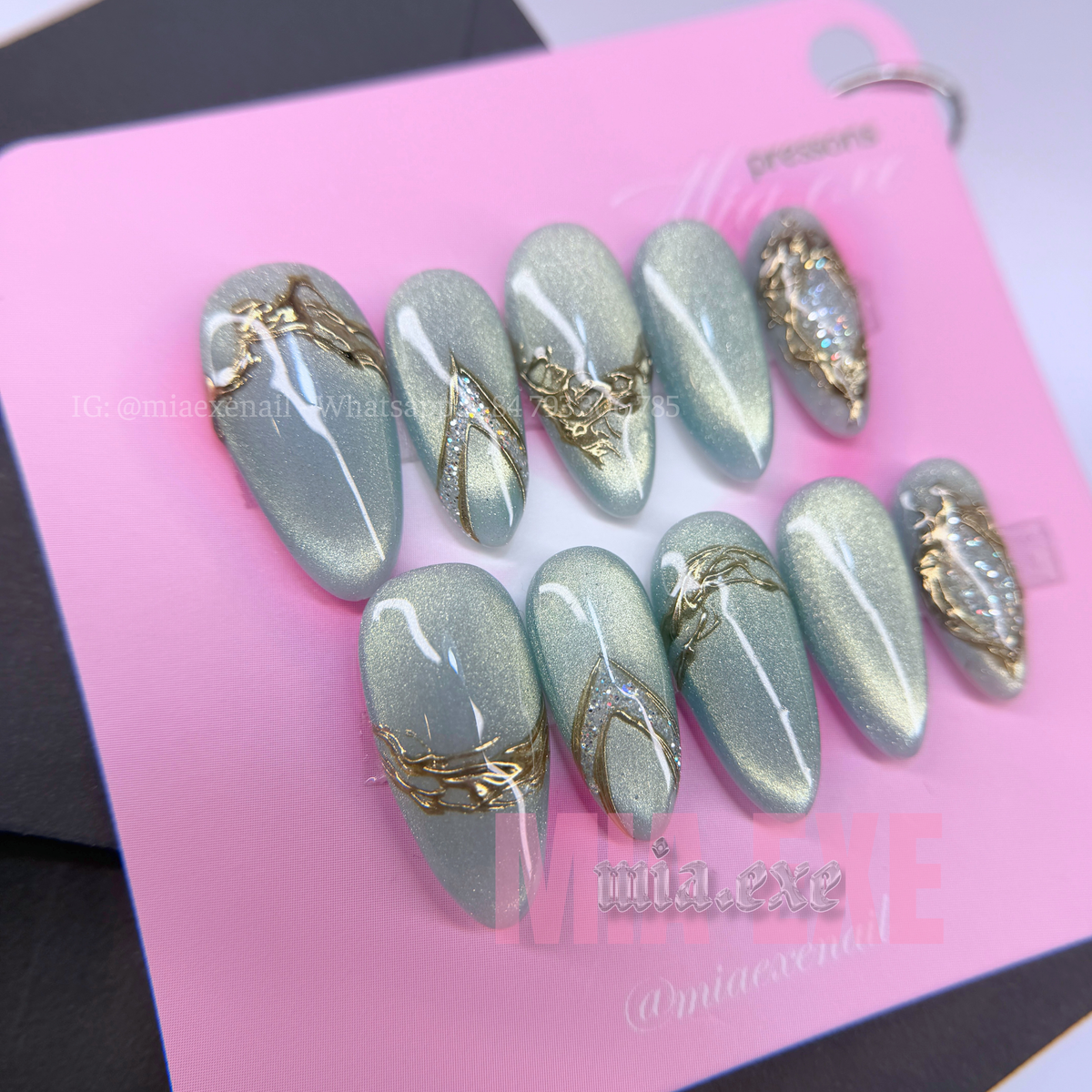 Press on Nails | Sage Green & Gold Mesh Line Art, Daily Nail Style, Almond Shape, Medium Length Luxury Handmade Fake Nails