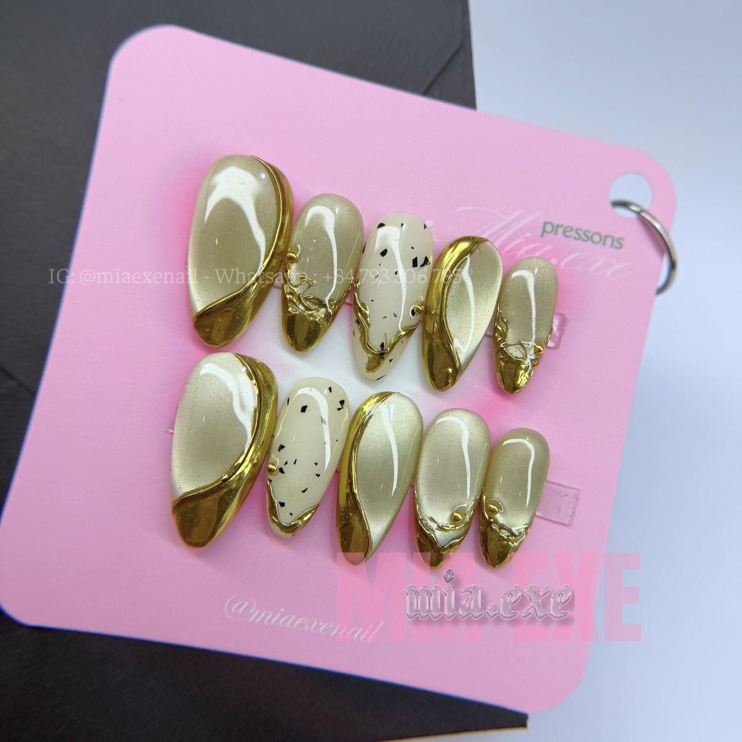 Press on Nails | Champagne Gold Cat Eye & Chrome Tip, Daily Nail Style, Almond Shape, Medium Length Luxury Handmade Fake Nails