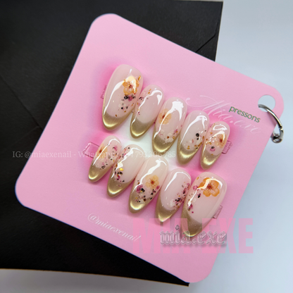 Press on Nails | Nude & Gold French Tip with Pressed Dried Flowers, Daily Nail Style, Almond Shape, Medium Length Luxury Handmade Fake Nails