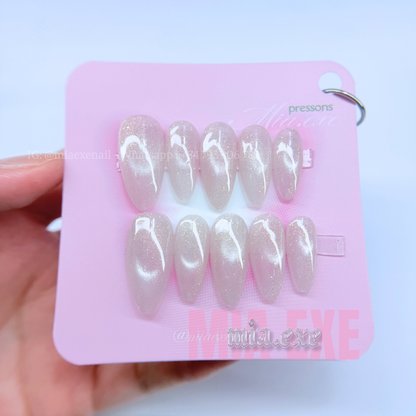 Press on Nails | Soft Pink Cat Eye with Shimmering Aurora Effect, Daily Nail Style, Almond Shape, Medium Length Luxury Handmade Fake Nails