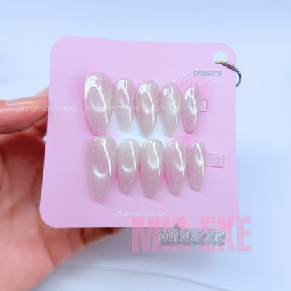 Press on Nails | Soft Pink Cat Eye with Shimmering Aurora Effect, Daily Nail Style, Almond Shape, Medium Length Luxury Handmade Fake Nails