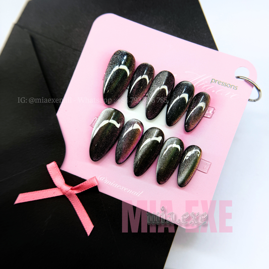 Press on Nails | Multi-Color Gradient Cat Eye with Shimmering Magnetic Glow, Daily Nail Style, Almond Shape, Medium Length Luxury Handmade Fake Nails