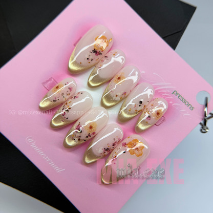 Press on Nails | Nude & Gold French Tip with Pressed Dried Flowers, Daily Nail Style, Almond Shape, Medium Length Luxury Handmade Fake Nails