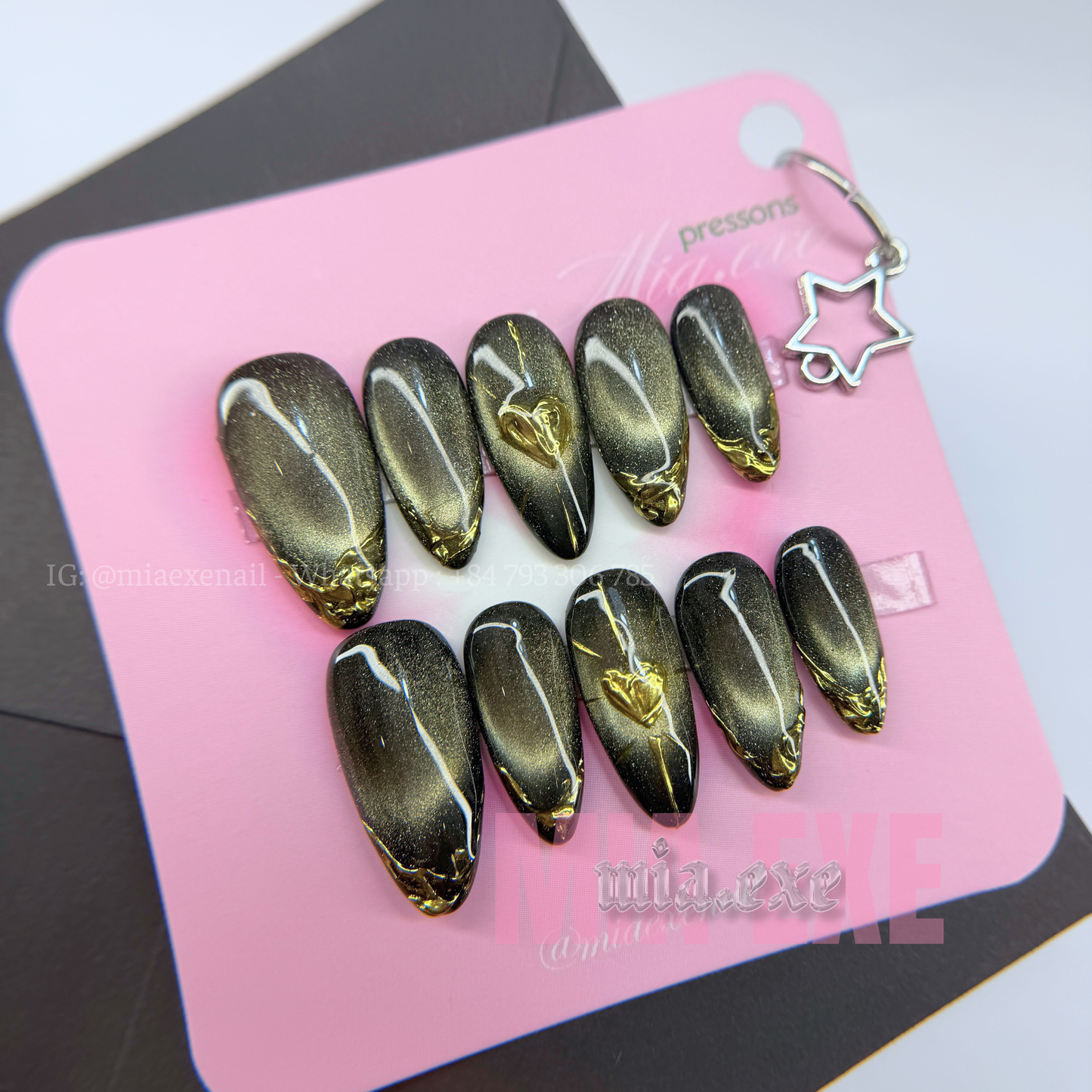 Press on Nails | Black & Gold Chrome Cat Eye with 3D Heart, Daily Nail Style, Almond Shape, Medium Length Luxury Handmade Fake Nails