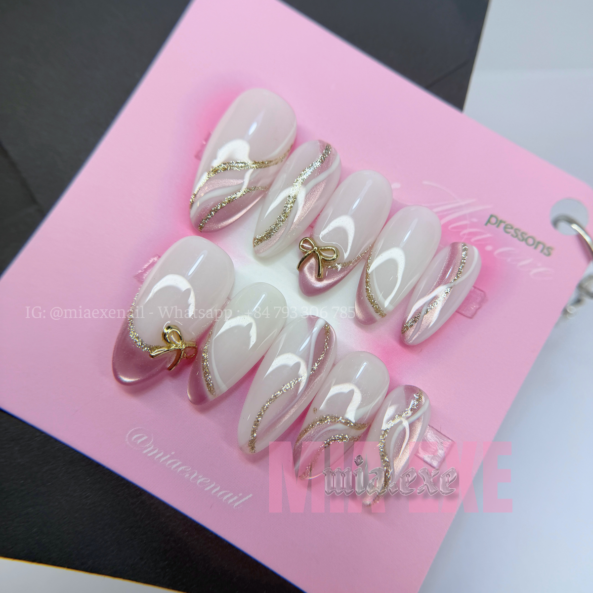 Press on Nails | Nude & Gold Glitter Swirl with Bow Charm, Daily Nail Style, Almond Shape, Medium Length Luxury Handmade Fake Nails