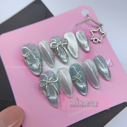 Press on Nails | Silver Cat Eye & Bow Detail, Daily Nail Style, Stiletto Shape, Medium Length Luxury Handmade Fake Nails