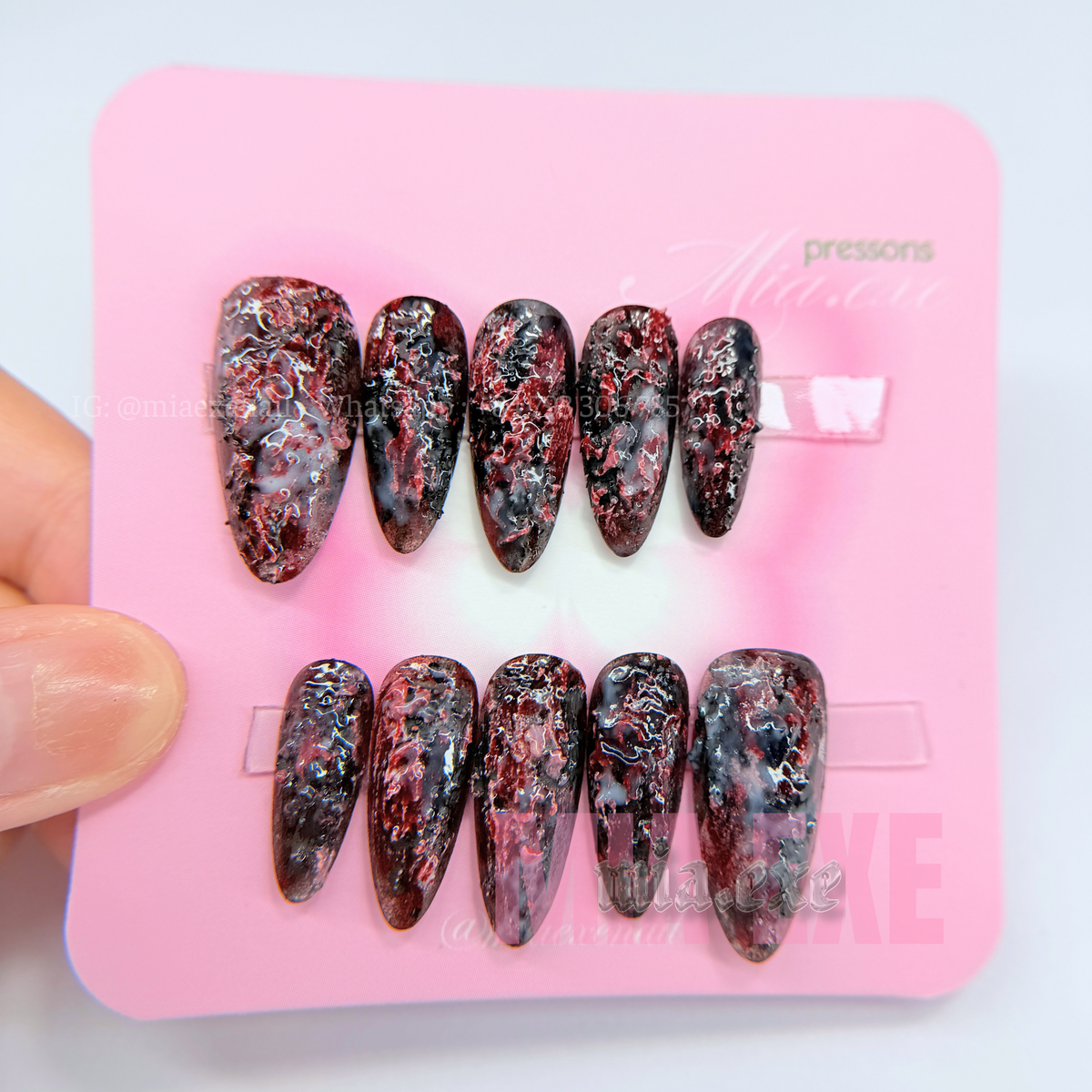 Handmade Halloween Gothic Bloody Melted Textured Press-on Nails