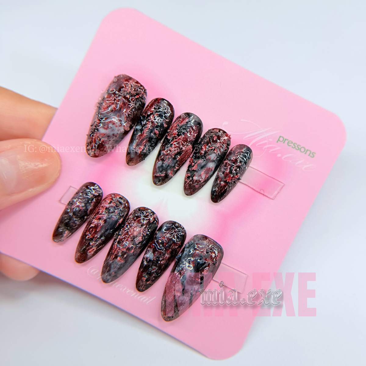 Handmade Halloween Gothic Bloody Melted Textured Press-on Nails