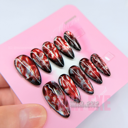 Handmade Halloween Bloody Cat-Eye Magnetic Press-on Nails