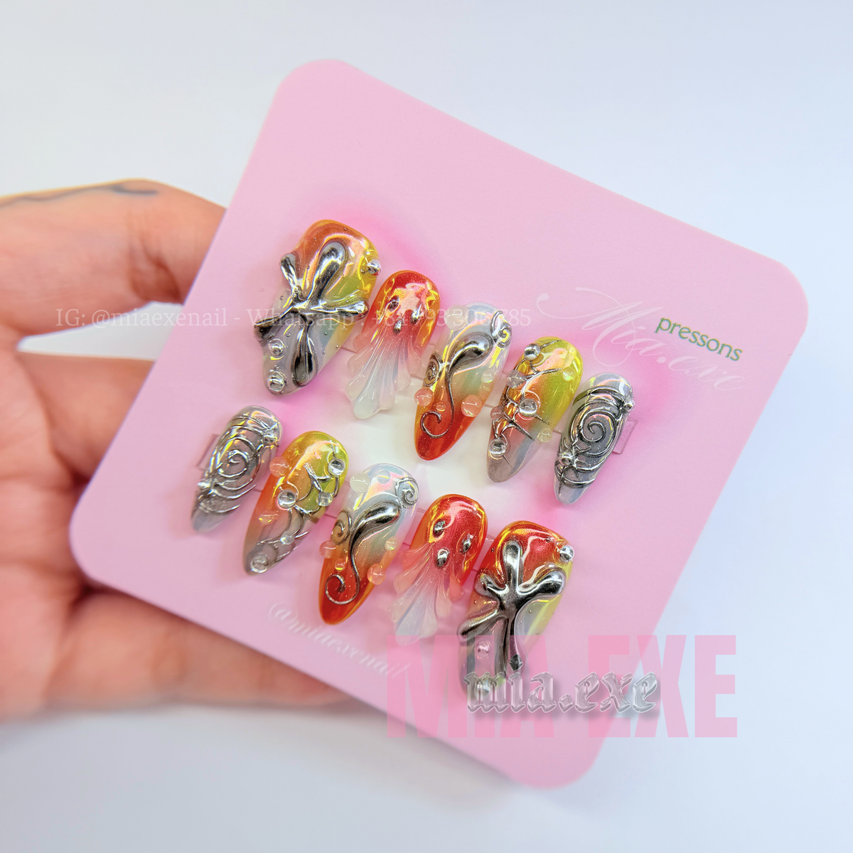 Handmade Futuristic Halloween 3D Ghost Aurora Press-on Nails