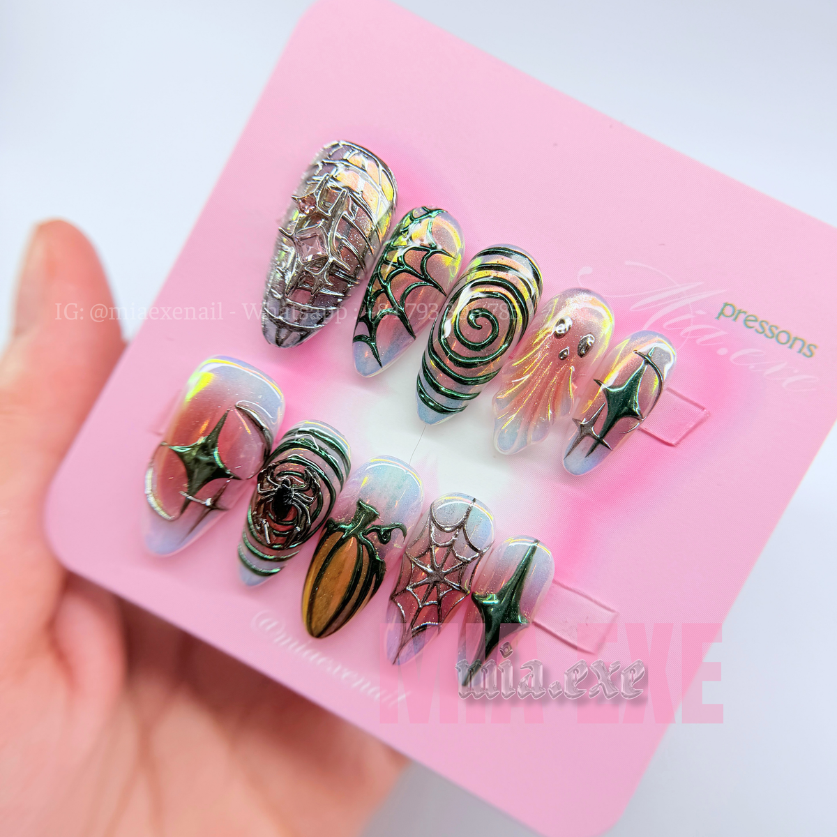 Handmade Halloween Aurora Chrome Spider Web Press-on Nails