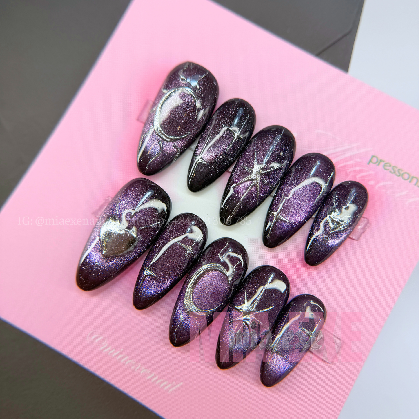 Press on Nails | Dark Purple Cat Eye with Mystic Silver Lines, Daily Nail Style, Almond Shape, Medium Length Luxury Handmade Fake Nails