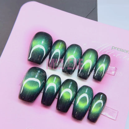 Press on Nails | Emerald Green Cat Eye, Daily Nail Style, Square/Coffin Shape, Short Length Luxury Handmade Fake Nails