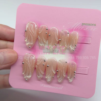 Handmade Celestial Nude Peach Cat-Eye Press-on Nails